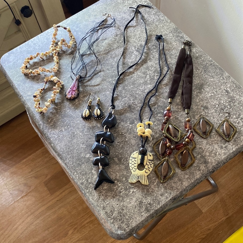 Assorted costume jewelry
